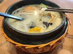 老妈经典过桥米线-老妈米线(港龙店)