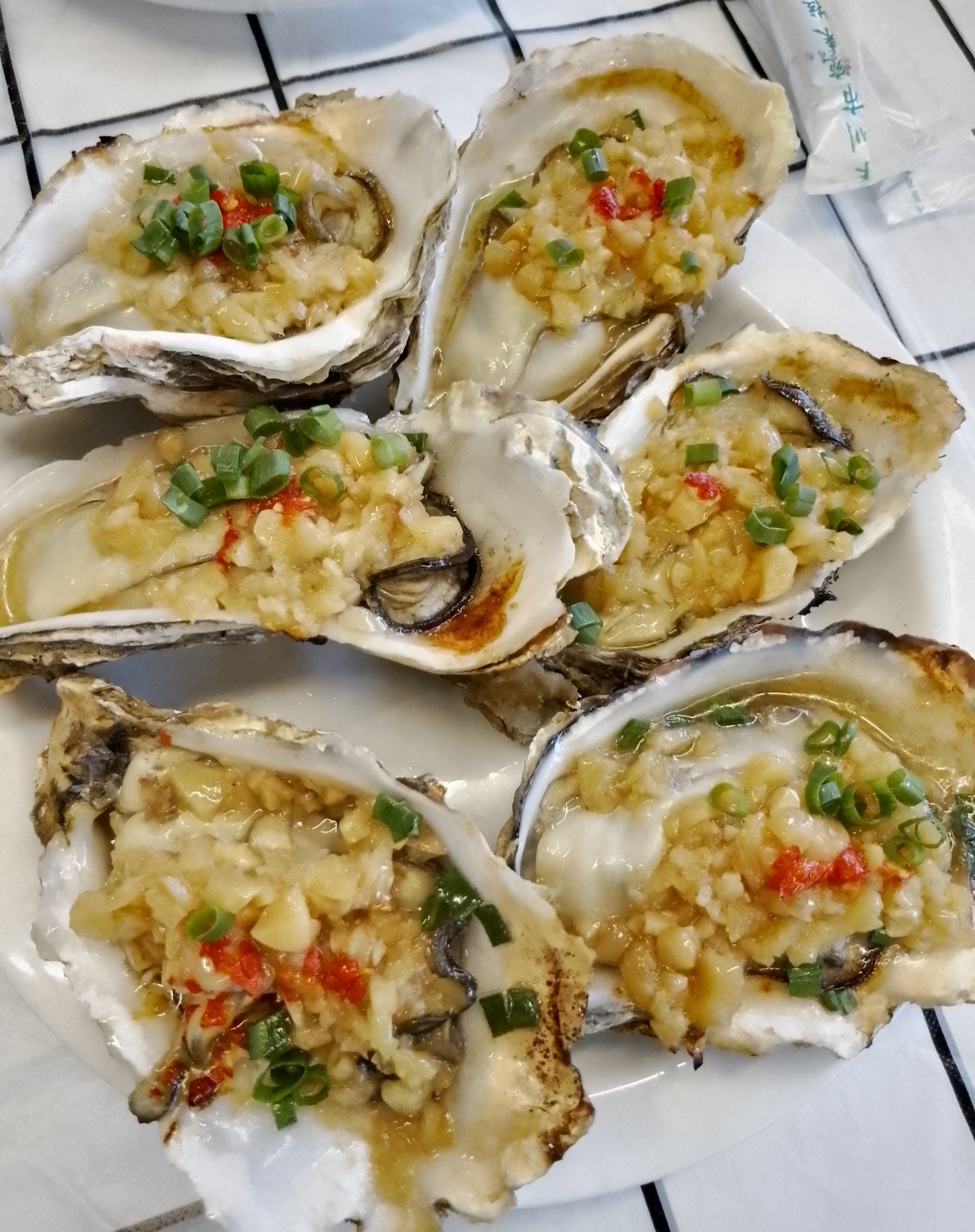 夜宵扛把子:鲜嫩多汁的生蚝