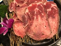 -炙忧烤肉屋(中国铁建广场店)