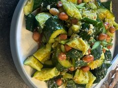 -鸿宇海鲜烧烤(红海新区店)