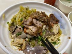 -阿阳牛腩腌面店