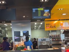 -麦当劳(垡头西路店)