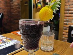 -米德维奇俄式西餐厅(西六道街店)