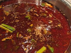 -肖肖酸萝卜鱼火锅(总店)