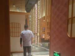 -花和海鲜自助(梅江店)