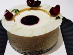 -潮一不贰·法式甜品·生日蛋糕·西式简餐(外滩店)