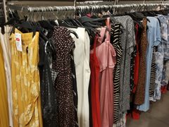 -H&M(鹏欣水游城店)