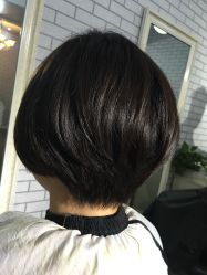 -明洞造型精品烫染