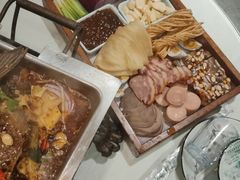 -湘渝人家·川湘菜(十里河店)