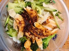 麻酱凉皮-魏家凉皮(中央广场店)