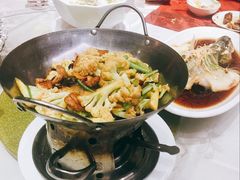 -满江红四季餐厅 · 国家五钻级酒家(新纪元大酒店店)