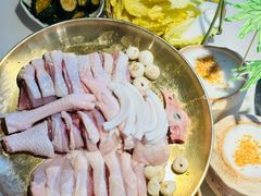 -三个椰子·现砍椰子鸡(金源CBD店)