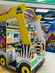 -莫莉幻想儿童乐园(郑州丹尼斯三天地店)