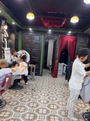 -豪帅男士理容馆