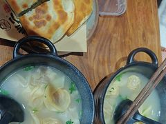 -地二手作鱼汤馄饨(上街里店)