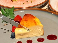 -BROWNSTONE布朗石西班牙餐厅(富城店)