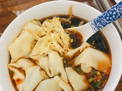 -笑来喜馄饨小笼工坊店(湖滨街店)