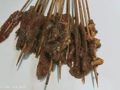 -两三事小郡肝串串香火锅(桂庙店)