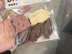 -抱抱地球咖啡馆(国家海洋博物馆店)