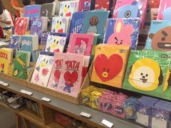 -line friends(明洞旗舰店)