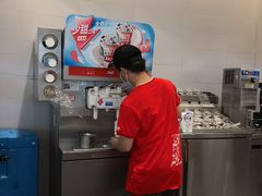 -DQ·蛋糕·冰淇淋(湖景东路店)