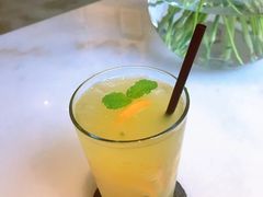 -异次元·LIGHT HOUSE·美食酒廊·休闲露台