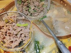 -洱火云南酸菜牛肉火锅(石景山当代商城店)