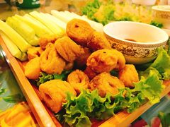-闯关东东北农家菜(崂山石老人店)