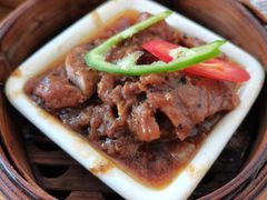 黑椒牛仔骨-老周记茶点
