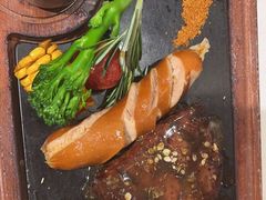 -西语炭烧牛排·西厨(滨湖万科里店)