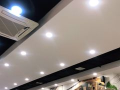 -江城燕子大排档(江汉路步行街店)