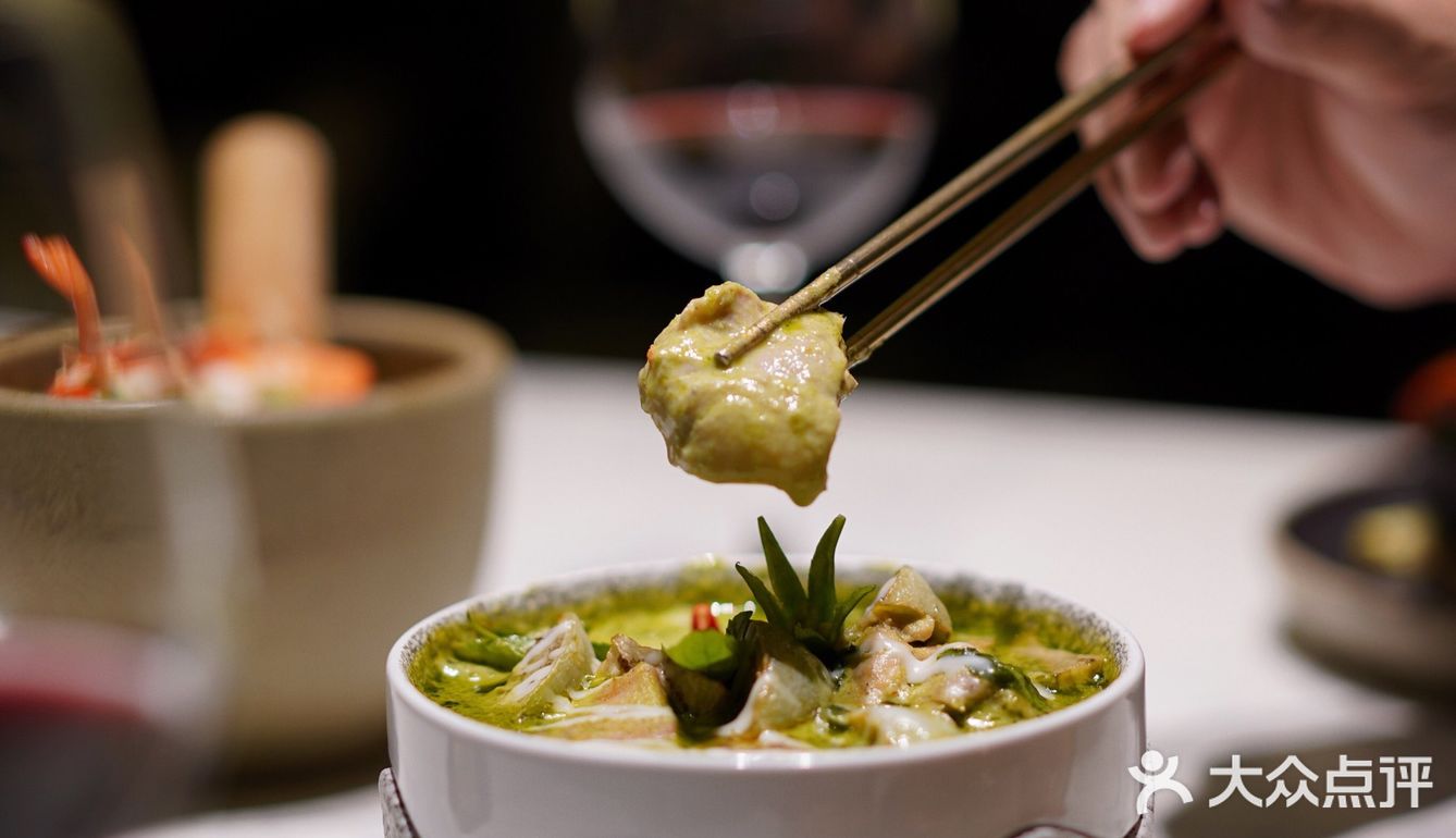 吃一次夸一次的泰餐厅 这只黑胡椒蟹必须pick