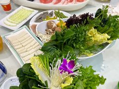 -百草滩羊·长江大酒店餐饮中心