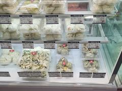 -白玉兰食品(中山公园龙之梦店)