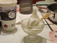 -黄记煌三汁焖锅(新佳丽江汉路店)