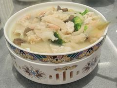 -老季市·三代非遗传承·地标美食老汁鸡(工农路店)