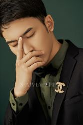 -雪中彩影婚纱摄影·微光艺术中心