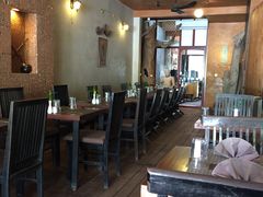 -Old House Restaurant