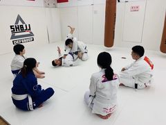 -DEFGROUP·巴西柔术·拳击·摔跤(世纪大道馆)