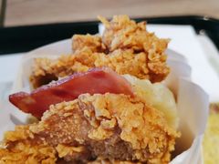 培根鸡腿重磅肉霸堡-肯德基(颛桥店)