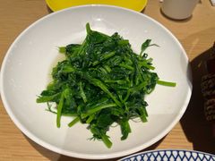 -渝信川菜 · 川味家常菜(财富购物中心店)