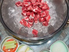 -娜仁图雅蒙古美食村(33小镇店)