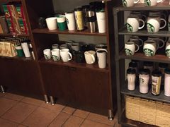 -星巴克(广州淘金路店)