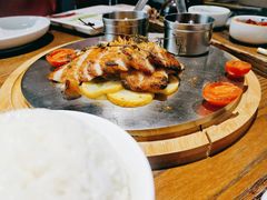 猪颈肉-小大董·烤鸭(王府井apm店)