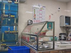 -亚忠小吃店(曾厝垵店)