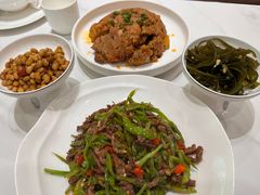 -洈水谣 · 地道荆州松滋菜(菱角湖公园店)