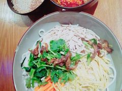 鸡枞凉米线-福照楼汽锅鸡·云南特色菜(万达广场店)