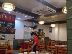大堂-辛记豆汤家常菜(芳草街店)