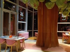 -水桶王国主题餐厅·聚会·生日派对·亲子活动·家庭套餐(亚龙湾希尔顿店)