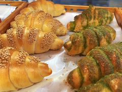 -焙丽拾光(麦凯乐直营店)